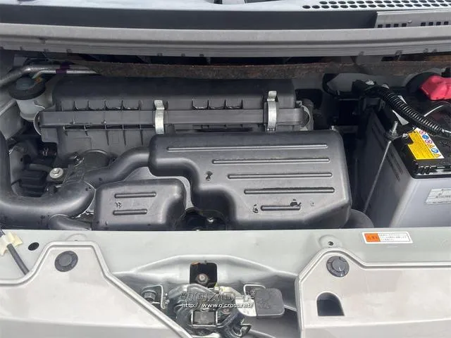 『TOTAL CAR SHOP FEEL』は、外装WAXかけ&内装クリーニングでピカピカ納車宣言!!☆★☆詳細は『FEEL』の元気なスタッフまで → 0078-6042-5806☆★☆ ダイハツ ムーヴキャンバス