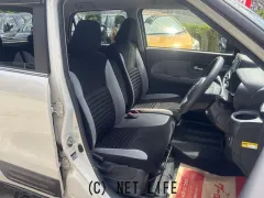 ダイハツ キャスト