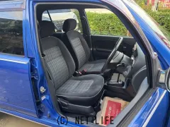 光岡自動車 レイ