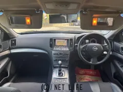 日産 スカイライン