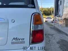 ダイハツ ミラジーノ