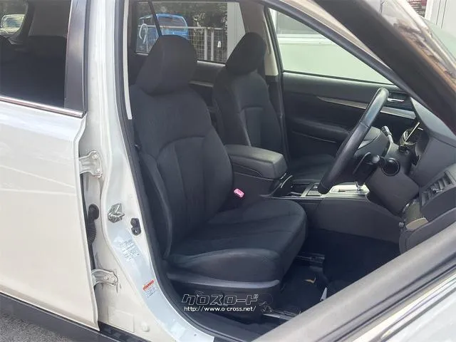 『TOTAL CAR SHOP FEEL』はナビ・オーディオも販売しております。 お気に入りの一台を見つけて下さい! ☆★☆詳細は『FEEL』の元気なスタッフまで →098-995-7141 スバル レガシィアウトバック