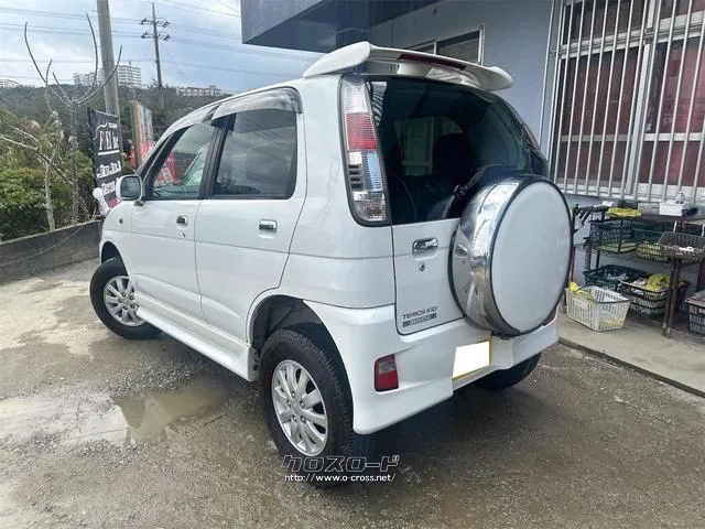 『TOTAL CAR SHOP FEEL』は、アンダーコートもお任せください。沖縄の錆からお車を守ります☆詳細は『FEEL』の元気なスタッフまで→0078-6042-5806☆ ダイハツ テリオスキッド