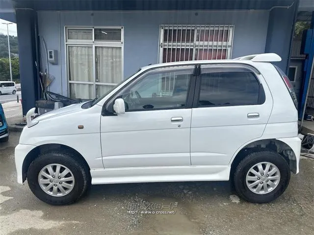 『TOTAL CAR SHOP FEEL』は、良質な買取車が続々入荷中!掲載以外にもありますので、ぜひ一度覗いてみて下さい!☆詳細は『FEEL』の元気なスタッフまで→0078-6042-5806☆ ダイハツ テリオスキッド