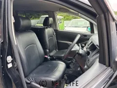 トヨタ アイシス