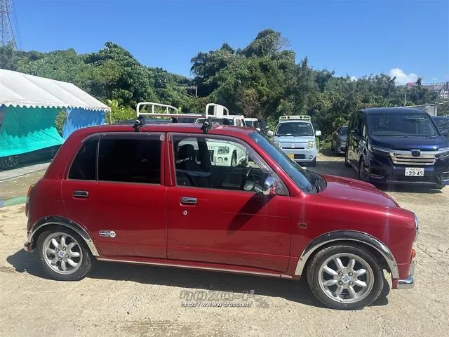 ダイハツ ミラジーノ