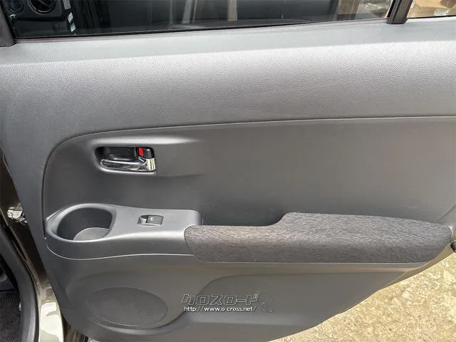 『TOTAL CAR SHOP FEEL』は、外装WAXかけ&内装クリーニングでピカピカ納車宣言!!☆★☆詳細は『FEEL』の元気なスタッフまで → 0078-6042-5806☆★☆ トヨタ bB
