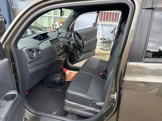 『TOTAL CAR SHOP FEEL』はナビ・オーディオも販売しております。 お気に入りの一台を見つけて下さい! ☆★☆詳細は『FEEL』の元気なスタッフまで →0078-6042-5806☆★☆ トヨタ bB