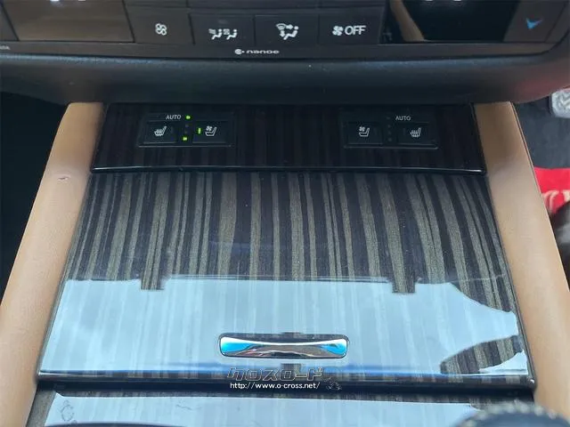 『TOTAL CAR SHOP FEEL』は、外装WAXかけ&内装クリーニングでピカピカ納車宣言!!☆★☆詳細は『FEEL』の元気なスタッフまで → 0078-6042-5806☆★☆ レクサス GS