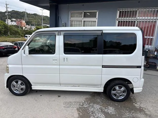 『TOTAL CAR SHOP FEEL』は、納車前にしっかり点検・整備!オイルやエレメント等も交換後、納車します!! ☆★☆詳細は『FEEL』の元気なスタッフまで→0078-6042-5806☆★☆ ホンダ バモス