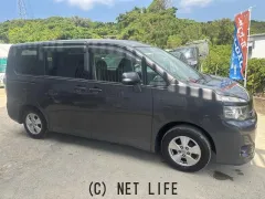 トヨタ ヴォクシー