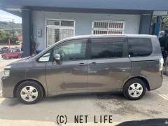 トヨタ ヴォクシー