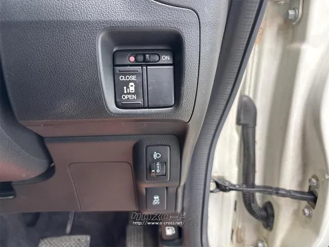『TOTAL CAR SHOP FEEL』は、外装WAXかけ&内装クリーニングでピカピカ納車宣言!!☆★☆詳細は『FEEL』の元気なスタッフまで → 0078-6042-5806☆★☆ ホンダ N-BOX