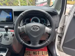 トヨタ アイシス