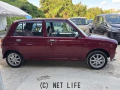 ダイハツ ミラジーノ