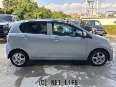 ダイハツ ミライース