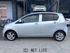 ダイハツ ミライース