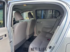 ダイハツ ミライース