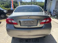 日産 フーガハイブリッド