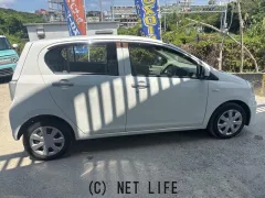 ダイハツ ミライース