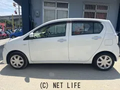 ダイハツ ミライース