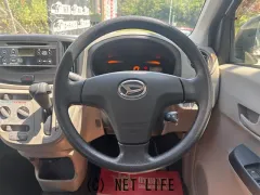 ダイハツ ミライース