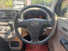 ダイハツ ミライース