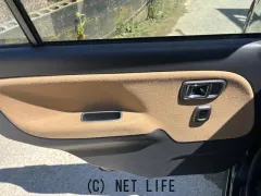 ダイハツ ミラジーノ