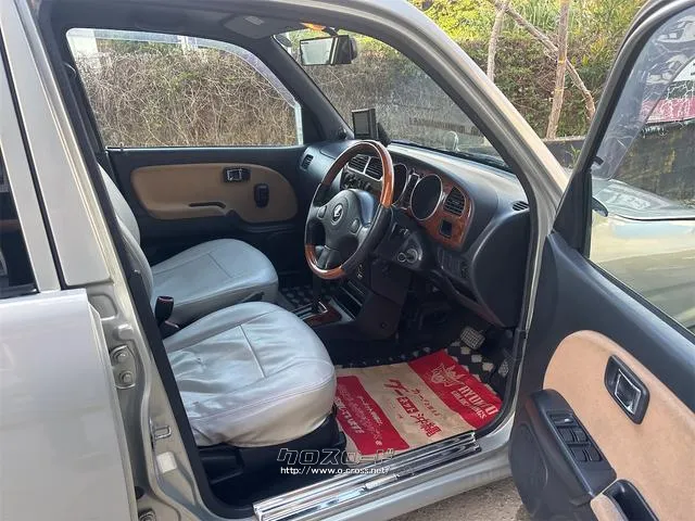 『TOTAL CAR SHOP FEEL』はナビ・オーディオも販売しております。 お気に入りの一台を見つけて下さい! ☆★☆詳細は『FEEL』の元気なスタッフまで →0078-6042-5806☆★☆ ダイハツ ミラジーノ