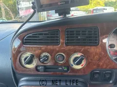 ダイハツ ミラジーノ