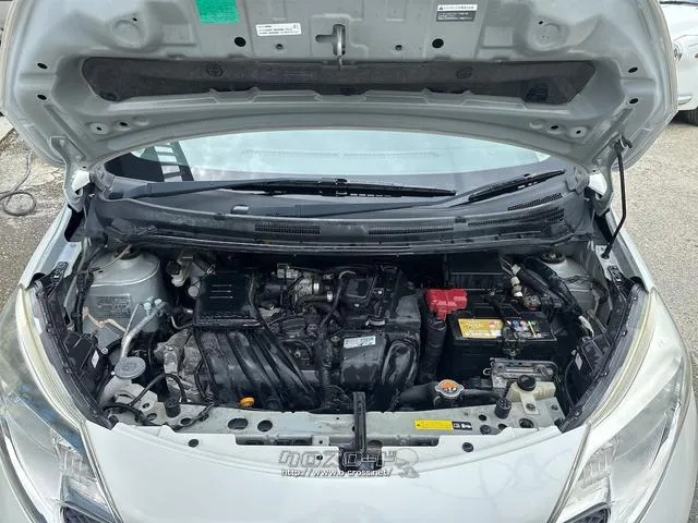 『TOTAL CAR SHOP FEEL』はナビ・オーディオも販売しております。 お気に入りの一台を見つけて下さい! ☆★☆詳細は『FEEL』の元気なスタッフまで →0078-6042-5806☆★☆ 日産 ノート