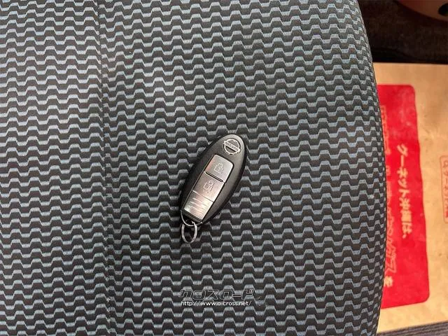 『FEEL』は、全車総額表示・第三者機関鑑定導入中・修復歴開示・走行管理システムで安心・安全をお届け!!詳細は『FEEL』の元気なスタッフまで♪♪♪→0078-6042-5806にお電話ください!!☆ 日産 ノート