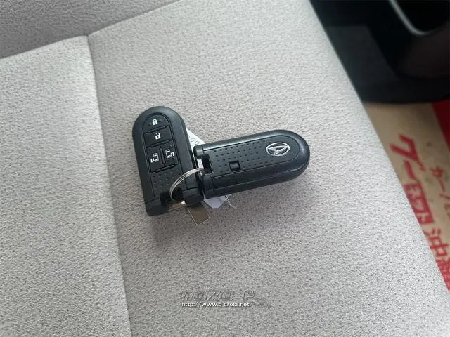 『TOTAL CAR SHOP FEEL』は、ハンドルカバーやアクセサリー、ホイール等の販売も充実!お客様のカーライフをサポート☆詳細は『FEEL』の元気なスタッフまで→0078-6042-5806☆ ダイハツ ムーヴキャンバス