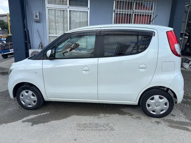 『TOTAL CAR SHOP FEEL』はナビ・オーディオも販売しております。 お気に入りの一台を見つけて下さい! ☆★☆詳細は『FEEL』の元気なスタッフまで →0078-6042-5806☆★☆ 日産 モコ
