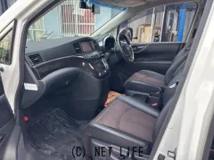 日産 エルグランド