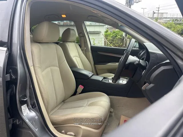 『TOTAL CAR SHOP FEEL』は、外装クリーニング&内装クリーニングでピカピカ納車!!お問い合わせは『FEEL』の元気なスタッフまで!!→0078-6042-5806にお電話ください☆★☆ 日産 スカイライン