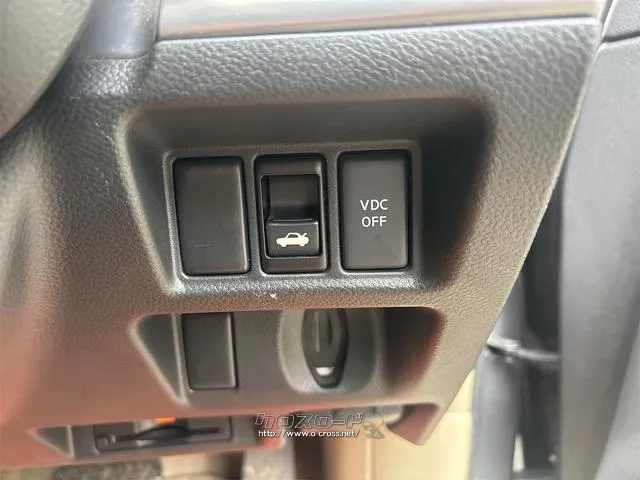 『TOTAL CAR SHOP FEEL』は、良質な買取車が続々入荷中!掲載以外にもありますので、ぜひ一度覗いてみて下さい!☆詳細は『FEEL』の元気なスタッフまで→0078-6042-5806☆ 日産 スカイライン