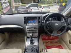 日産 スカイライン