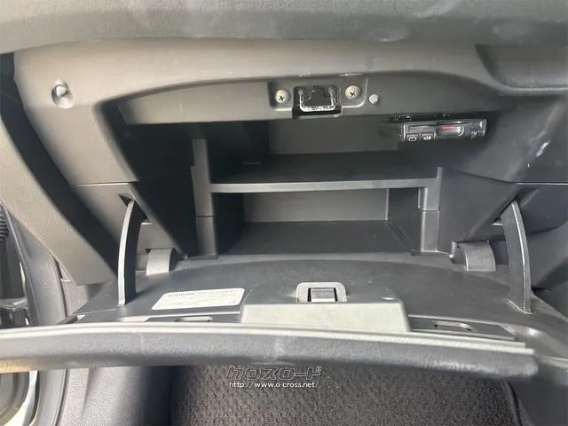 『TOTAL CAR SHOP FEEL』はナビ・オーディオも販売しております。 お気に入りの一台を見つけて下さい! ☆★☆詳細は『FEEL』の元気なスタッフまで →0078-6042-5806☆★☆ 日産 ノート