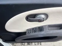 日産 マーチ