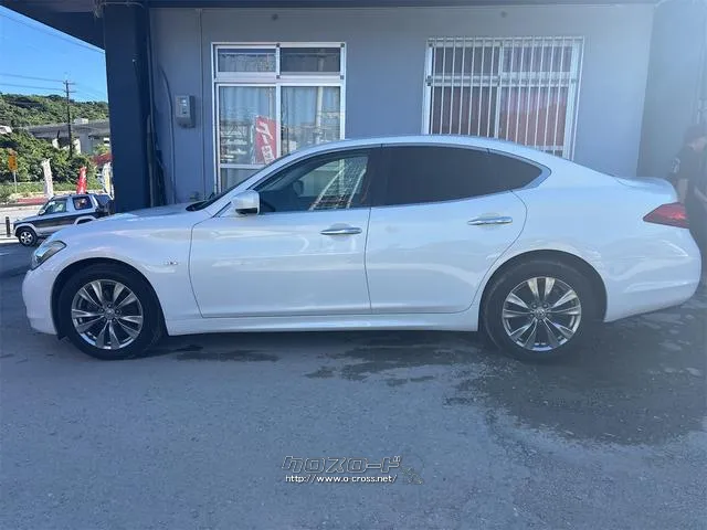 『TOTAL CAR SHOP FEEL』の在庫をご覧頂きまして誠に有難うございます!!是非ご来店して頂き、実際にご覧になって頂ければと思います。皆様のご連絡をスタッフ一同、心よりお待ちしております! 日産 フーガ