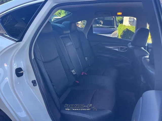 『TOTAL CAR SHOP FEEL』は、ボディーコーティングやフィルム施工等オプションも多数ご用意しております!! ☆★☆詳細は『FEEL』の元気なスタッフまで0078-6042-5806☆★☆ 日産 フーガ