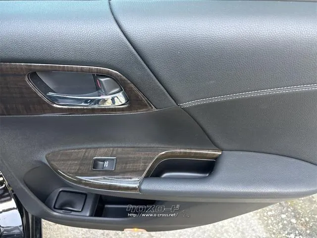 『TOTAL CAR SHOP FEEL』の在庫をご覧頂きまして誠に有難うございます!!是非ご来店して頂き、実際にご覧になって頂ければと思います。皆様のご連絡をスタッフ一同、心よりお待ちしております! ホンダ アコードハイブリッド
