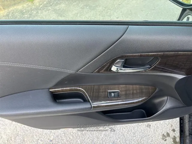 『TOTAL CAR SHOP FEEL』は車検も全力です!!整備や修理だけでもお気軽にお声掛け下さい!! ☆★☆詳細は『FEEL』の元気なスタッフまで → 0078-6042-5806☆★☆ ホンダ アコードハイブリッド