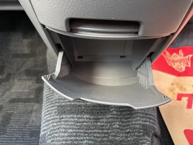 『TOTAL CAR SHOP FEEL』は、納車前にしっかり点検・整備!オイルやエレメント等も交換後、納車します!! ☆★☆詳細は『FEEL』の元気なスタッフまで→0078-6042-5806☆★☆ トヨタ アイシス