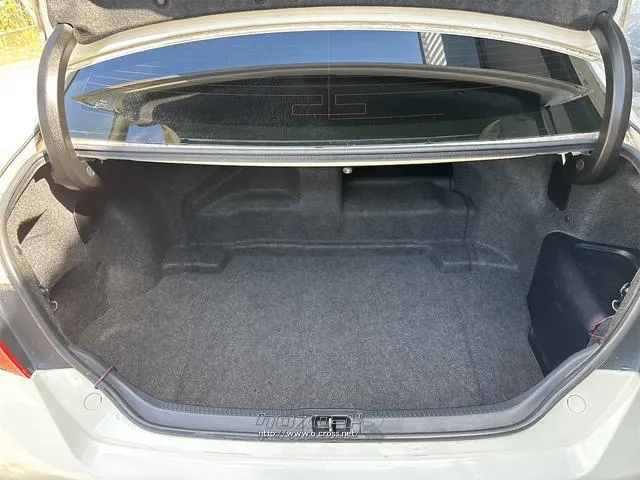 『TOTAL CAR SHOP FEEL』は、外装クリーニング&内装クリーニングでピカピカ納車!!お問い合わせは『FEEL』の元気なスタッフまで!!→0078-6042-5806にお電話ください☆★☆ トヨタ カムリハイブリッド