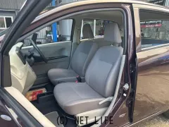 ダイハツ ミライース