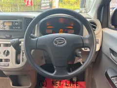 ダイハツ ミライース