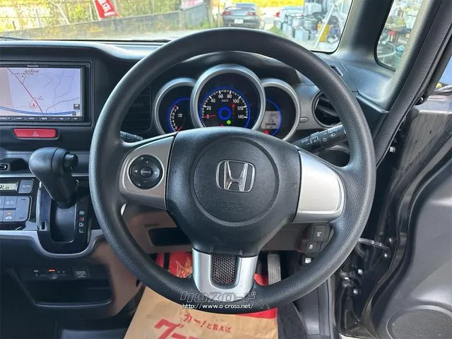 『TOTAL CAR SHOP FEEL』は、ハンドルカバーやアクセサリー、ホイール等の販売も充実!お客様のカーライフをサポート☆詳細は『FEEL』の元気なスタッフまで→0078-6042-5806☆ ホンダ N-BOX