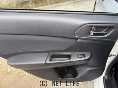スバル インプレッサG4